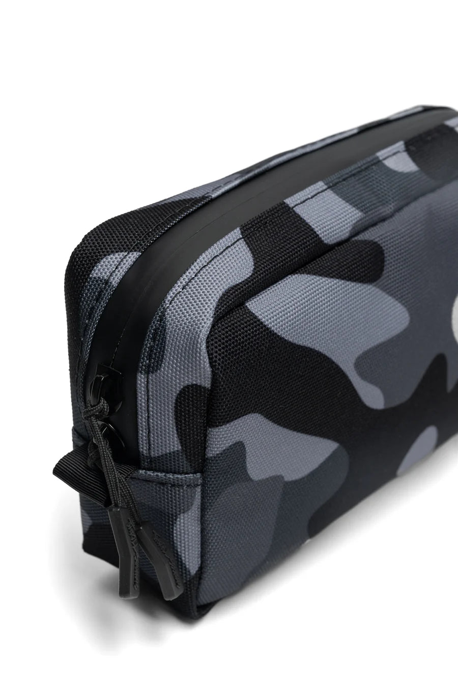 Thrill Seekers Bar Bag - BLACK CAMO
